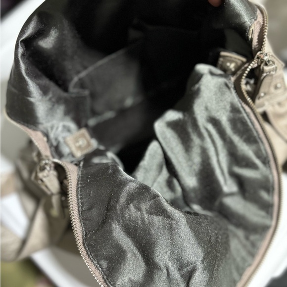 Sabina New York Grey Leather Saddle Bag - Picture 7 of 12